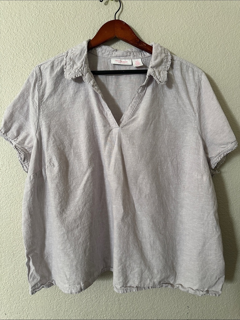 Isaac Mizrahi Light Gray V-Neck Linen-Blend Tunic
